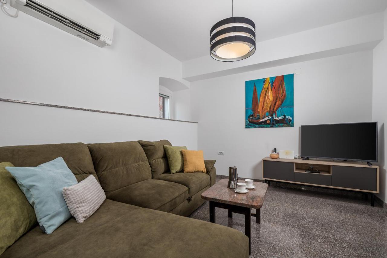 Apartment Thor Opatija Exteriör bild